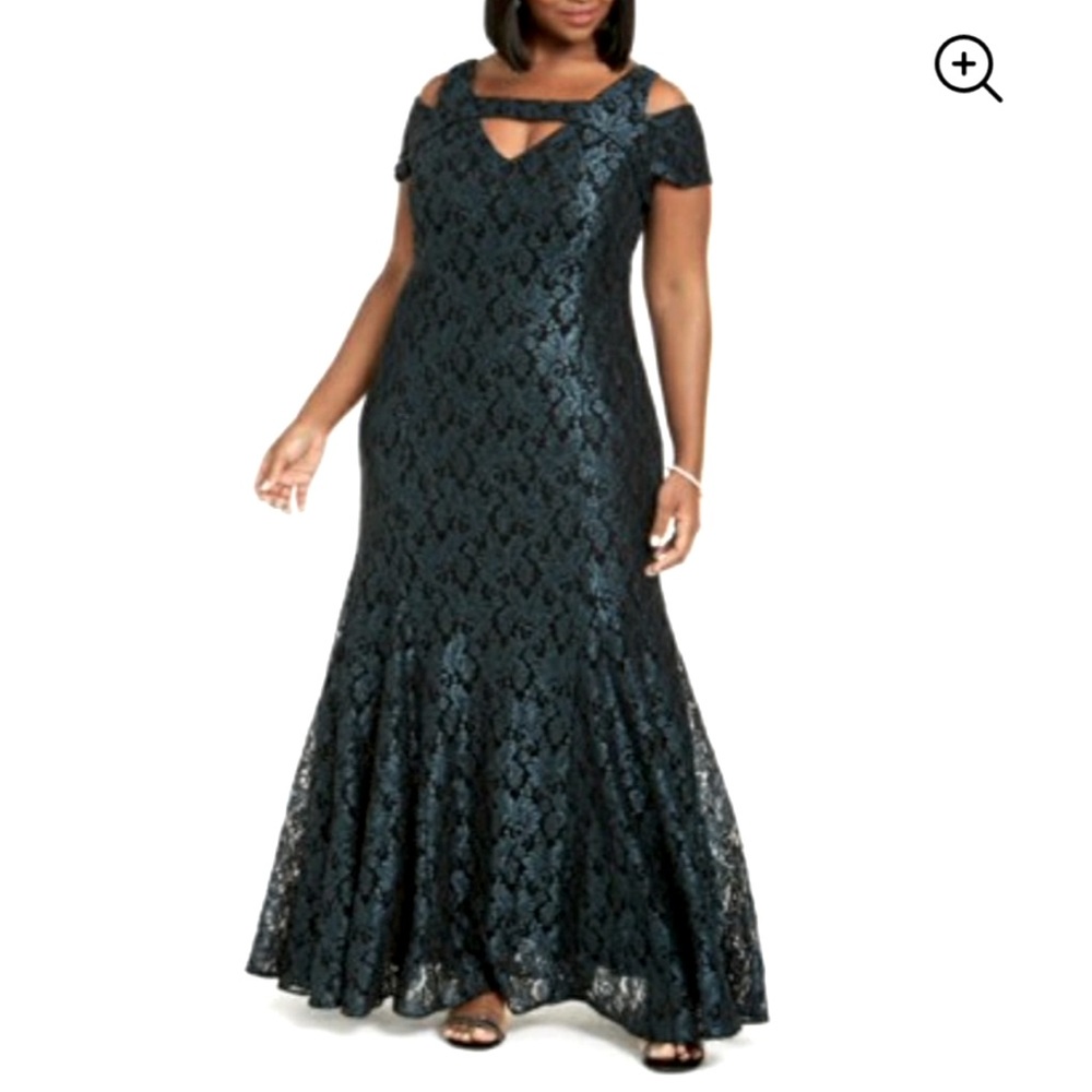 NEW Nightway Green Lace Gown